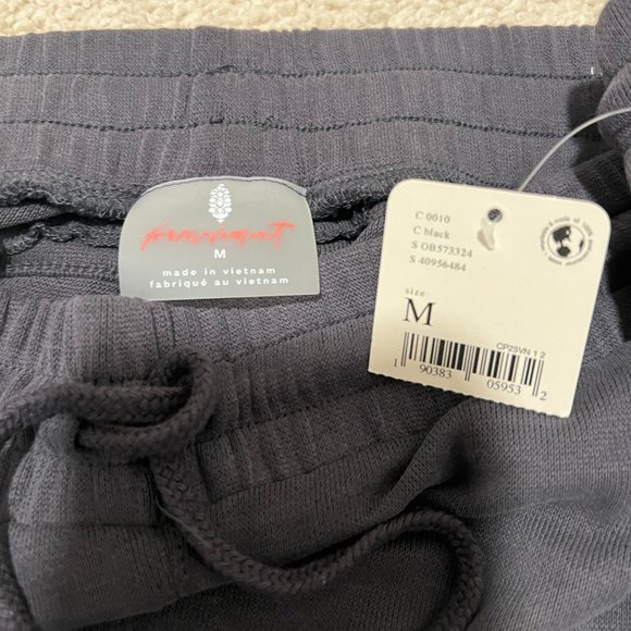 NWT Free People Movement Joggers - Picture 3 of 3